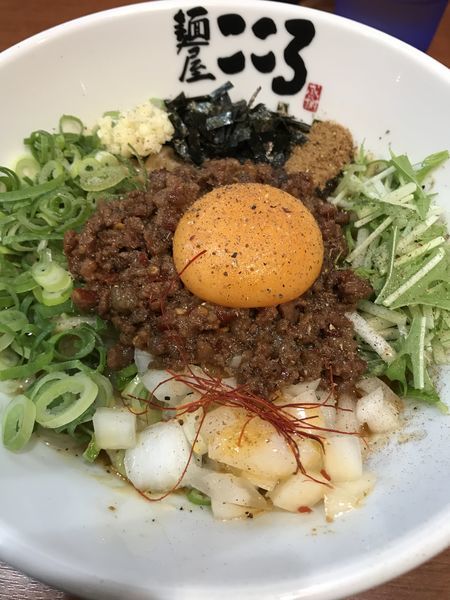 「濃厚坦々まぜそば チーズ」@麺屋こころ 六角橋店の写真
