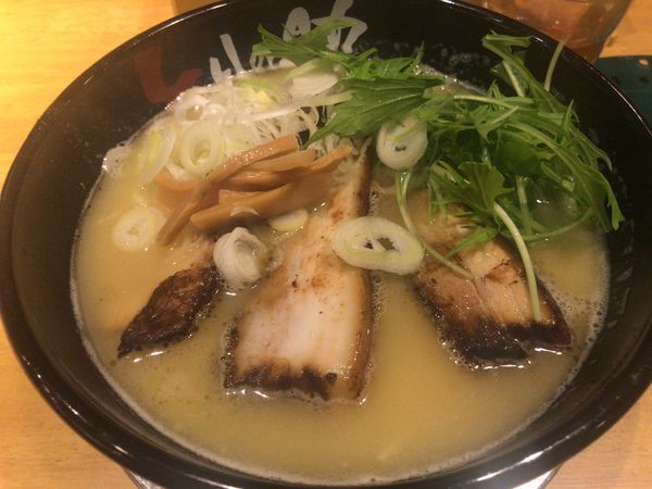 「鶏濃ラーメン」@とりの助 志戸部店の写真