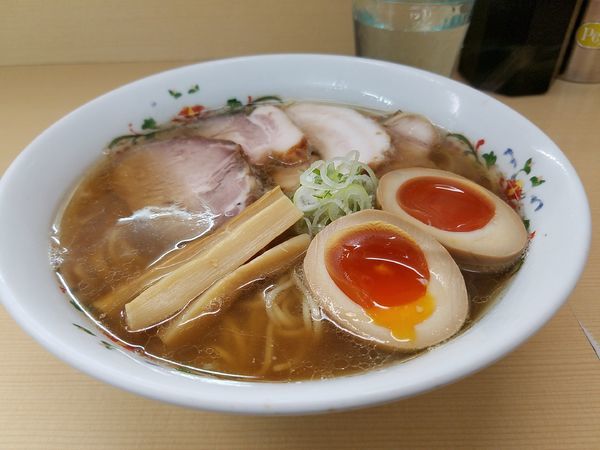 「特製煮干しラーメン(980円)」@煮干鰮らーめん 圓の写真