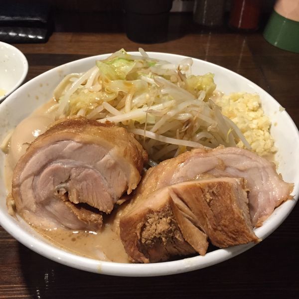 「らーめん＋豚券＋味玉」@ちばから 渋谷道玄坂店の写真