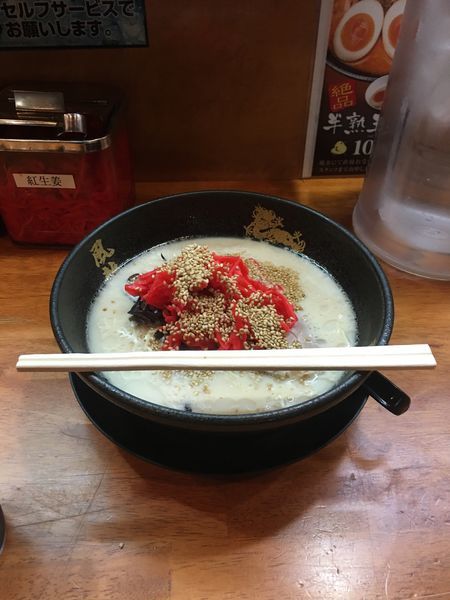 「とんこつラーメン」@博多風龍 高田馬場店の写真