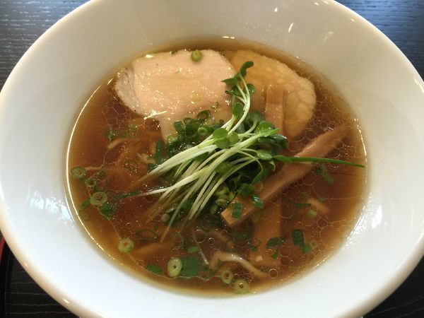 「鶏醤油麺」@麺や 阿吽の写真
