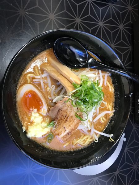 「豚骨味噌ラーメン」@麺屋白虎 甲府店の写真