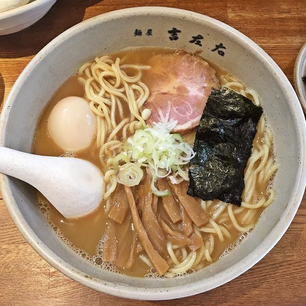 「味玉らーめん ￥８９０＋のり￥１１０」@麺屋吉左右の写真