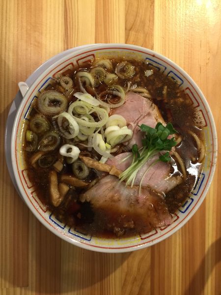 「サバ醤油そば + 玉子かけご飯」@サバ6製麺所 大阪駅前第2ビル店の写真