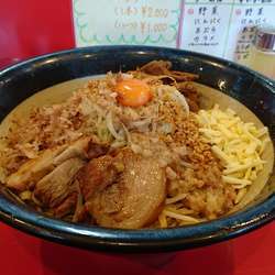 まぜそば 700g申請 チーズ鳥ほぐし