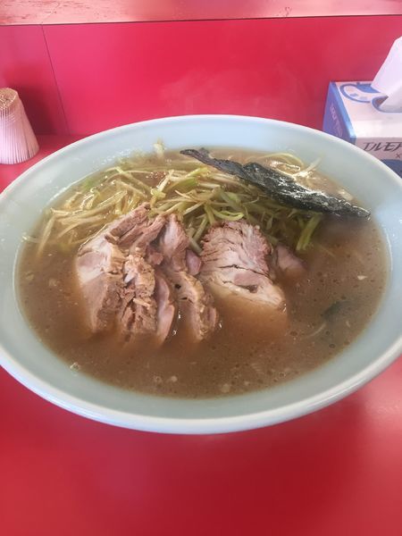「ネギチャーシュー中」@ラーメンショップ 綾瀬店の写真
