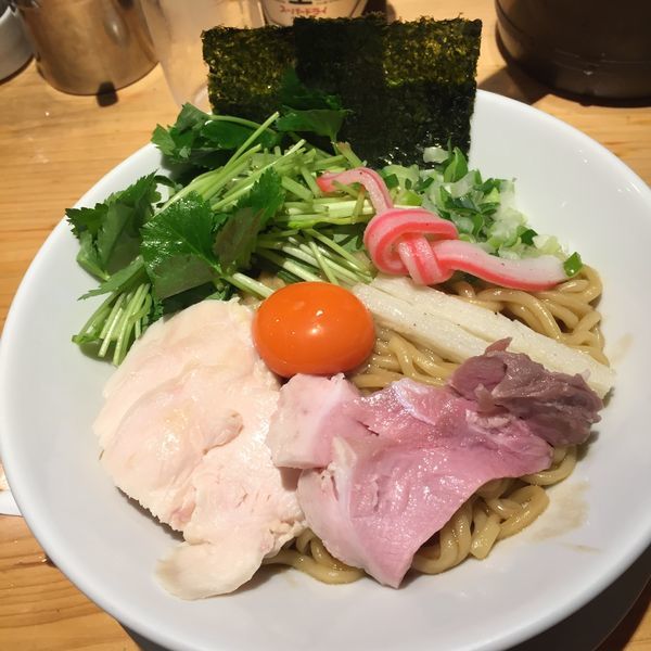 「濃厚卵のまぜSOBA」@Ginza Noodles むぎとオリーブの写真
