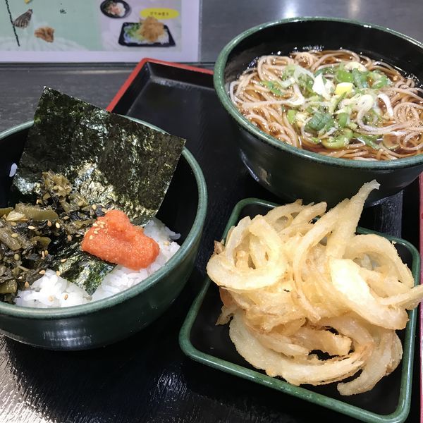 「朝食セット(高菜明太ごはん)(¥360)+かき揚げ(クーポン」@ゆで太郎 南青山一丁目店の写真
