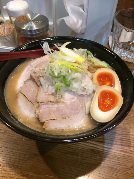 「味噌ラーメン　＋　チャーシュー、味玉」@麺処 花田 上野店の写真