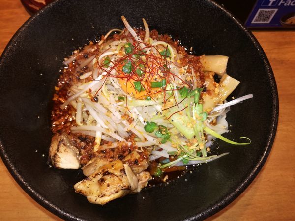 「まぜそば　ラー油700円」@まぜそば専門店 かぐら 立川店の写真