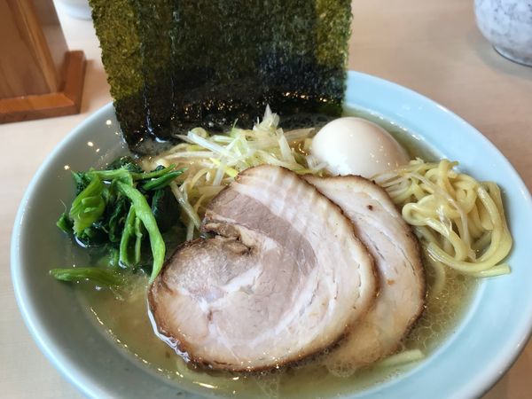 「たかし屋ラーメン830円」@ラーメン たかし屋 千葉駅前店の写真