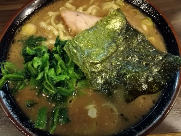 「ラーメン」@神田ラーメン わいず 神田本店の写真