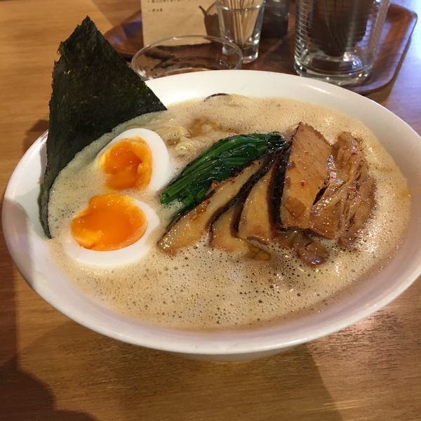 「nul lラーメン＋チャーシュー追加＋麺大盛り」@無垢ツヴァイテの写真