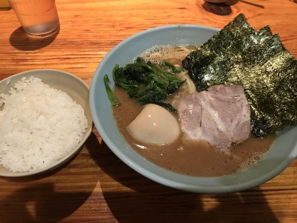 「味玉並」@横浜ラーメン 武蔵家 大井町店の写真