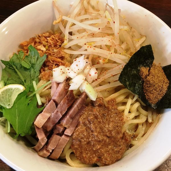 「まぜそば（大盛330ｇ）」@麺座でんの写真