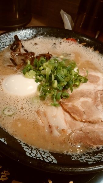 「味玉ラーメン」@博多一幸舎 博多デイトス店の写真