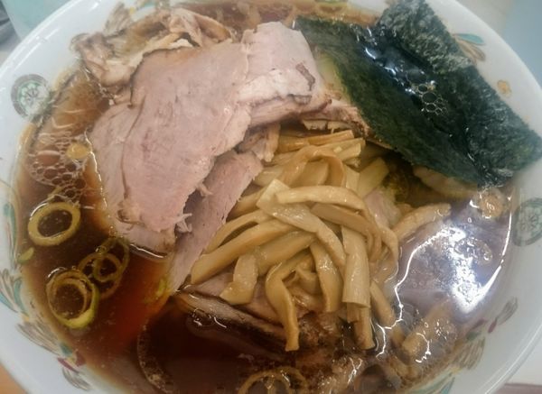 「青島チャーシュー大盛＋チャーシュー１００円＋メンマ５０円」@青島食堂 秋葉原店の写真