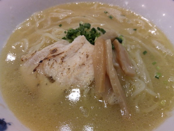 「伊達鶏の鶏白湯ラーメン」@鶏五味 越谷レイクタウン店の写真