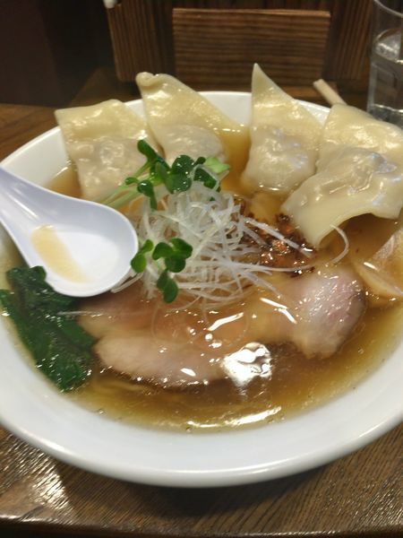 「肉ワンタン煮干しソバ」@麺処 鶴舞屋の写真