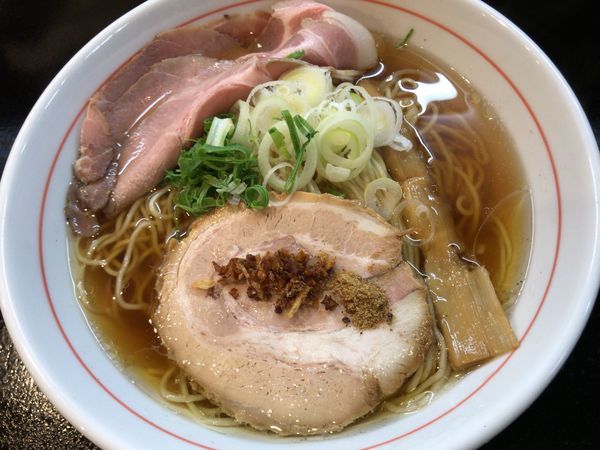 「ローストポーク入り義ラーメン(醤油)大盛」@麺屋 義の写真