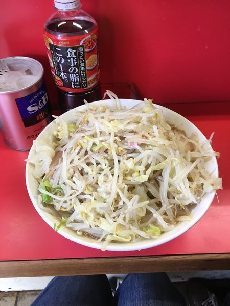 「小（ニンニク、ヤサイマシ2、カラメ）」@ラーメン二郎 三田本店の写真