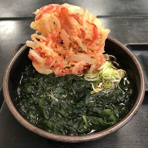 「【店舗限定】紅生姜天そば（￥440）※＋わかめ（クーポン）」@ゆで太郎 平和島店の写真