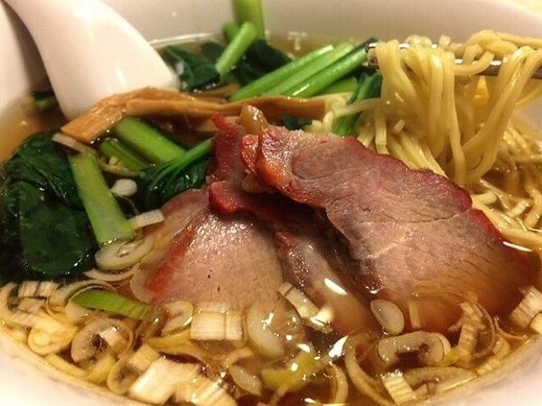 「叉焼湯麺(チャーシューメン)(800円)」@東光飯店 別館の写真