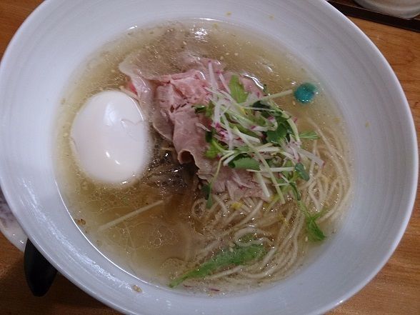 「鯛塩すましそば」@鯛塩そば 縁の写真