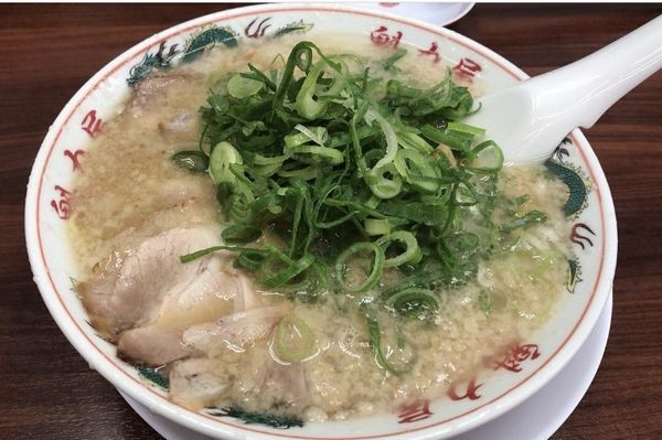 「コク旨ラーメン」@魁力屋 白井店の写真