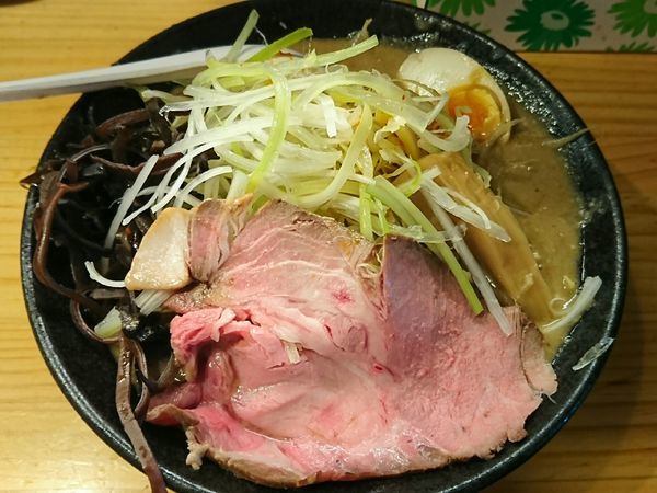 「みそらーめん￥800＋ねぎ増し￥100＝￥900」@miso style となみの写真