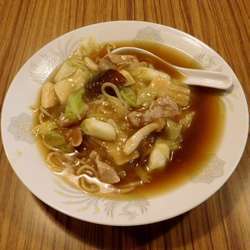 バン麺（830円）