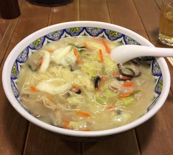 「趙家煮込みラーメン」@中国ラーメン 揚州商人 稲毛海岸店の写真