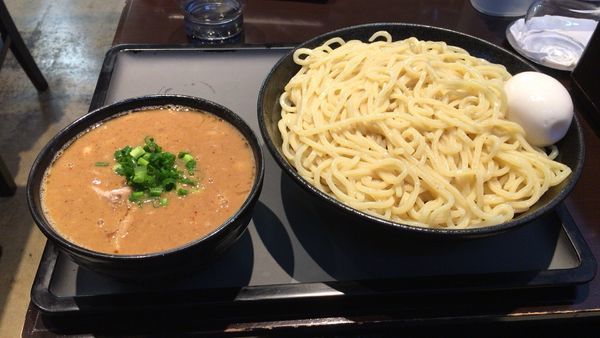 「濃厚つけ麺 大盛+味玉」@中華そば 輝羅の写真
