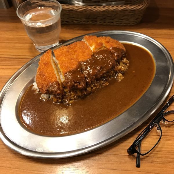 「ジャンボチキンカツカレー（ビーフソース）」@シェフズキッチン カレー厨房 渋谷店の写真