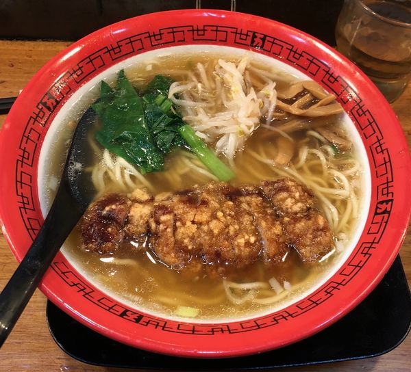 「排骨拉麺（並・固め￥850）」@万世橋酒場 秋葉原本店の写真