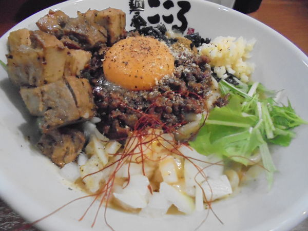 「台湾坦々まぜそば　８８０円」@麺屋こころ 六角橋店の写真