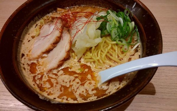 「純正 味噌ラーメン」@らーめん しおじの写真