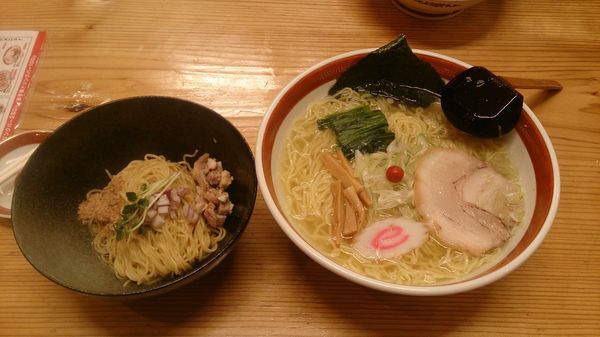 「塩ラーメン大盛780円+和え玉200円」@中華そば 浜田屋 県庁店の写真