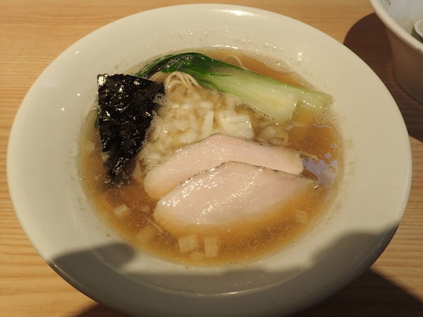 「『週替わりの純煮干しそば』(じゃこ、白背2種ｖｅｒ)」@煮干し中華そば 一燈の写真