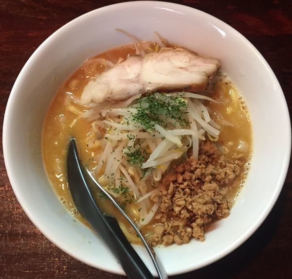 「味噌らぁめん800円」@ねじ式の写真