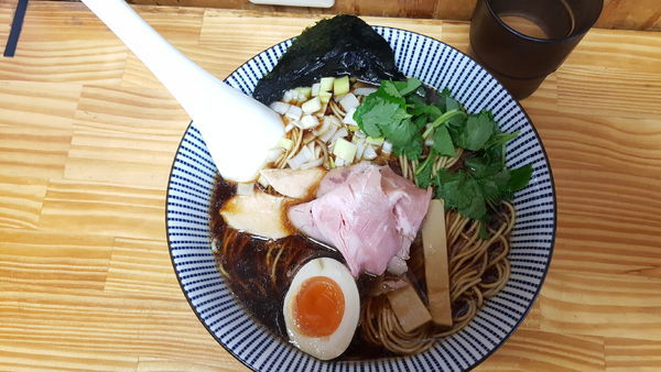 「煮干し黒醤油大盛」@中華そば よしかわの写真