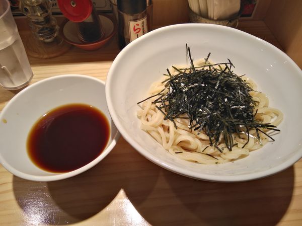 「のり盛りうどん」@らー油肉つけうどんの南哲の写真