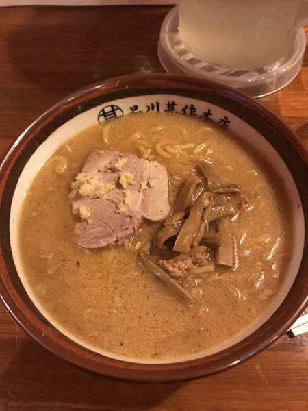 「すみれ風味噌ラーメン ネギ抜き」@札幌らーめん 品川甚作本店の写真