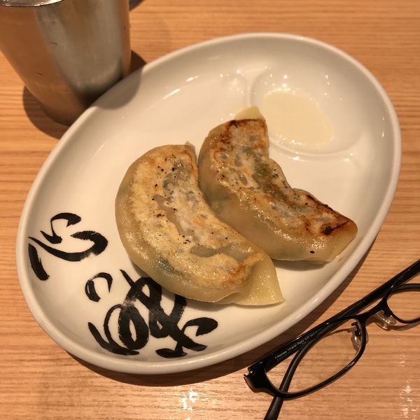 「心の味大餃子」@松戸富田麺業 千葉駅構内店の写真
