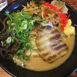 ジパング麺（734¥）