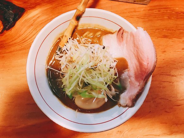 「味噌麺+煮玉子」@麺と人の写真