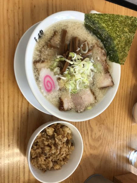 「肉そば＋肉めし（ランチタイムサービス）」@中華そば 馥の写真