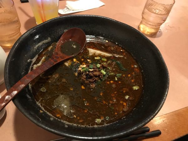 「黒担々麺」@四川担々麺荘 彩たまやの写真