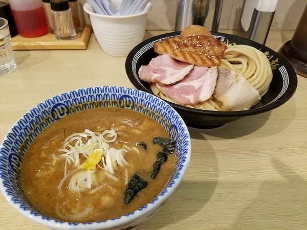 「特製濃厚豚骨魚介つけ麺(1000円)」@心の味製麺 平井店の写真